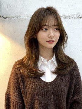 エイチ 大阪梅田(H) 外ハネボブ40代タッセルボブグラデーションカラーヘアカラー