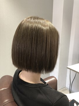 ベルビー(Belle Vie) 軽やか切りっぱなしボブ