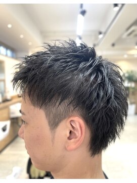 レオン 読谷店(LEON) ウルフカット