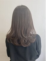 ツイギー 千舟店(TWiGGY)&nbsp;抜け感レイヤー×グレーベージュ