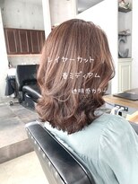 ザシー オモテサンドウ(The C) レイヤーくびれミディアム/The C
