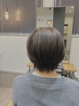 ブル(Bull) くびれショートスタイル