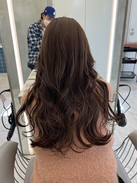 ロンド ストラーダ 心斎橋(Lond strada) 韓国前髪顔周りロング×デザインカラー[心斎橋/髪質改善]