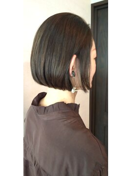 ロア ミオ 仙台駅前(Loa mio) 大人のシンプルミニマムボブ