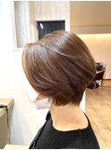 秋くびれショート