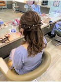 王道シンプルなハーフアップスタイル!