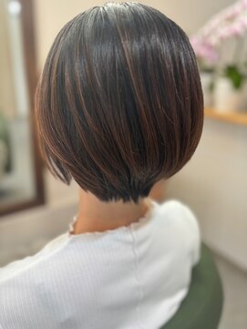 エメヘアー(EME HAIR) カット＋FAVONシャンプー
