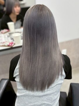 ロイオブジゼル(roi of GiseL) ハイトーン ブリーチ ミルクティーグレージュ 艶髪 10代20代