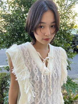 ケイリー(KAYLEE) レイヤーボブ