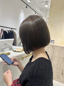 ビューバイネオリーブ 用賀店(Beau'r by neolive) 大人ガーリーダークアッシュ似合わせカットミディアムレイヤー