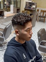 グルーマーズトウキョウ(GROOMER/S TOKYO) men's/メンズ/リバースセンターパート/ニュアンスパーマ/神保町