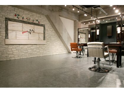 フルクサス(FLUXUS)の写真