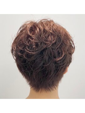 ボンド ヘア デザイン(BOND HAIR DESIGN) スウィングショート