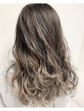 シエン 本店(CIEN) ハイコントラストハイライト♪