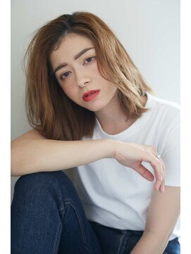 フィガロ ウメダ(FIGARO UMEDA) 無造作レイヤーミディ