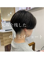 ニコフクオカヘアーメイク(NIKO Fukuoka Hair Make)&nbsp;【NIKO】福岡天神大名刈り上げショート丸みショート刈り上げ女子