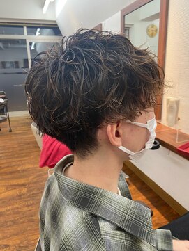 ハムズヘアー 裾野店(Hum’s HAIR) ツイストスパイラルパーマ