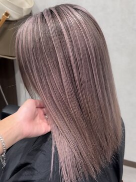 ミュウアンド(Mew＆) 【シャドールーツ×ピンクベージュ】