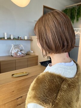 シー(See.) ハイトーンベージュ