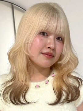 フリーク(FLEEK) レイヤーカット髪質改善ダブルカラーブリーチ