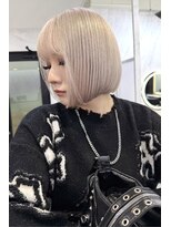 リア 大阪梅田(Ria)&nbsp;～ホワイトベージュ　ボブ～【Ria 大阪梅田】