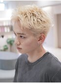 スパイキーショート/ハイトーンショート/ブロンドヘア