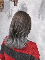 マスト ヘアー(must hair)&nbsp;毛先カラー × シルバー
