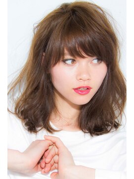 ガーデントウキョウ(GARDEN Tokyo) オシャレにワイドな前髪♪　透明感×ツヤベージュ