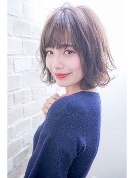 エルサフィロ キタハマ(el zafiro kitahama) 【el zafiro  kitahama】外ハネ ナチュラル カール ボブ