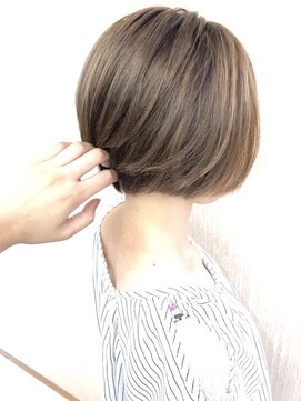 リド 堀高店(LIDO) グレージュハイライト