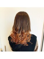 ヘアデザイン ファブロ(hair design FABRO.)&nbsp;オレンジグラデーションカラー