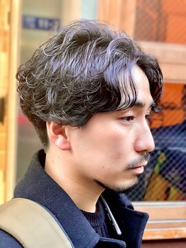 ニット 銀座(knit) メンズセンターパート×パーマ【ｋｎｉｔ　銀座　荒柄ノエル】