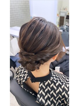 プロップ(PROP) お呼ばれヘアアレンジ