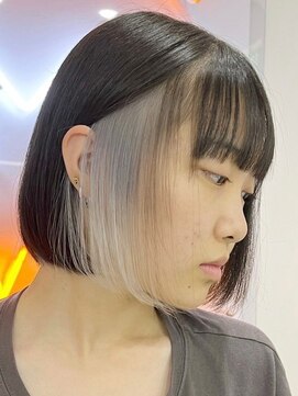 ウィコ 新宿(WICO) インナーホワイトシルバー[新宿駅/チョコレート/ダブルカラー]