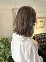 ヘアーデザイン シュシュ(hair design Chou Chou by Yone)&nbsp;シルバーアッシュベージュ&ボブ♪