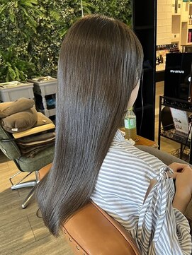 インデペンデンス(independence) オリーブベージュ