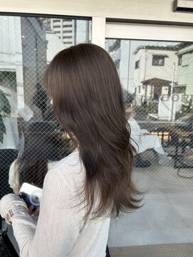 アドア 横浜(ADORE) 【ADORE 横浜】ブリーチなしオリーブグレージュ×透明感カラー