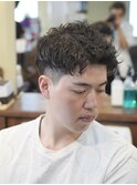 シャドウフェード×ツーブロックパーマスタイル