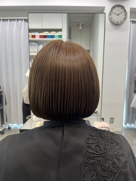 コレクティブワーク 表参道 渋谷(COLLECTIVE WORK) 髪質改善トリートメント表参道20代30代40代縮毛矯正【表参道】