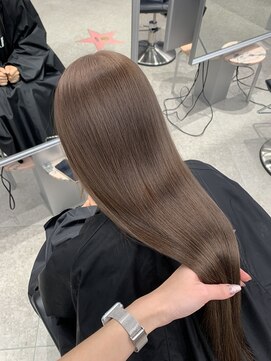 ペレ 梅田(PELE) 黒髪/ボブルフ/ネビージュ/小顔/ワンレン/梅田/髪質改善/前髪