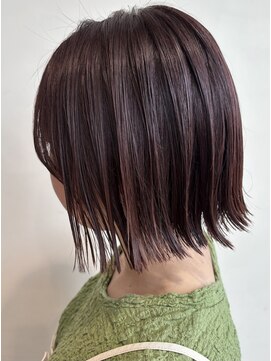 バディヘア ルーツ(BUDDY HAIR ROOTS) スタイリングが簡単、大人気の切りっぱなしボブ