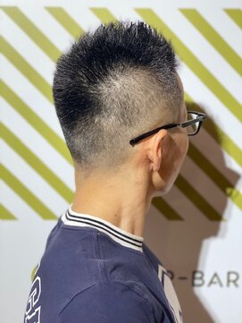 バーバーバー 四谷(BARBER-BAR) 爽やかフェードモヒカン