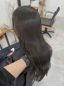 ウル 岡山駅店(ULu.) アッシュブラウン