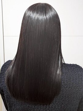 カミラボ(KAMI LABO) 黒髪ストレート 美髪矯正 髪質改善 艶髪ロング ストレート