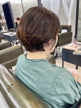 ペルソナ(PERSONA) 大人ショートボブ