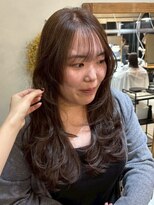 アルウ(Aru)&nbsp;赤みを抑えた・柔らかオリーブブラウン