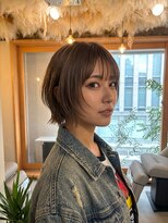 ホロル(horol)&nbsp;暖色ブラウンのタイトショート