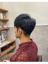 ロッカ(ROCCA) 束感アップバングショート