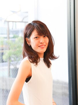 美容室 コームアウト(combout) トレンドのふんわりカール