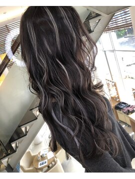 テテ(TETE) バキバキハイライト　長堀橋×心斎橋